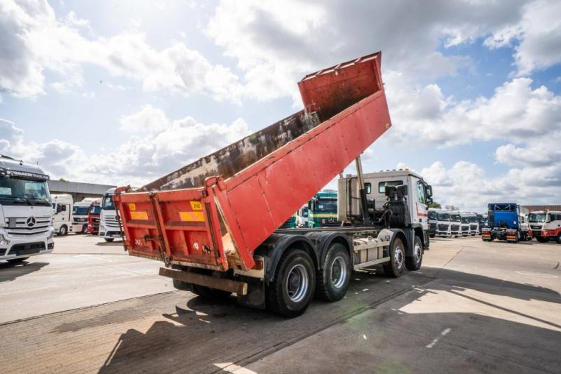 Mercedes ACTROS 3241 K -MP3-E5 - Самосвал камион: снимка 4 Mercedes ACTROS 3241 K -MP3-E5 - Самосвал камион: снимка 4