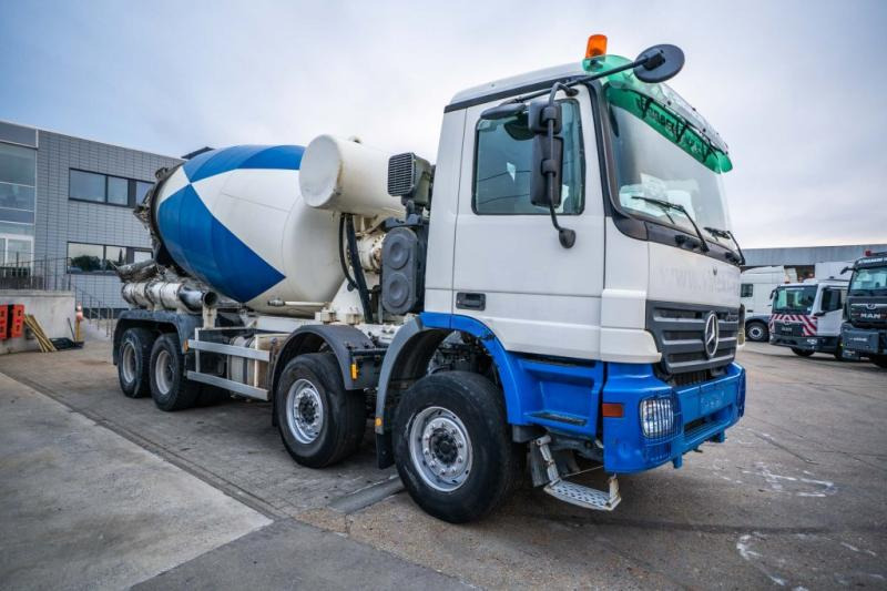 Mercedes ACTROS 4141 BB-MP2 + MIXER 9M3 - Бетоновоз: снимка 2 Mercedes ACTROS 4141 BB-MP2 + MIXER 9M3 - Бетоновоз: снимка 2