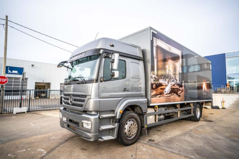Mercedes AXOR 1824 L - 132 150 KM - Камион фургон: снимка 1 Mercedes AXOR 1824 L - 132 150 KM - Камион фургон: снимка 1