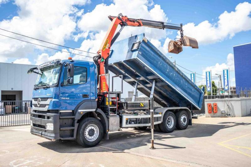 Mercedes AXOR 2640 L - PK 16001 - Самосвал камион, Камион с кран: снимка 1 Mercedes AXOR 2640 L - PK 16001 - Самосвал камион, Камион с кран: снимка 1
