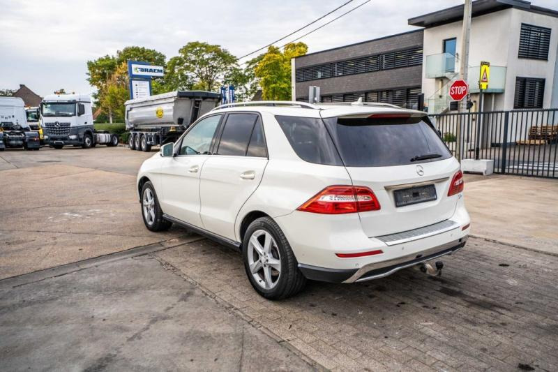 Mercedes-Benz ML 250 CDI - Седан: снимка 5 Mercedes-Benz ML 250 CDI - Седан: снимка 5