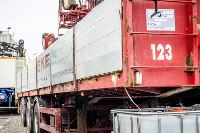 Kwb KRAAN/CRANE/GRUE/KRAN - KENNIS 16 TON/M(3xhydr.) - Полуремарке: снимка 5 Kwb KRAAN/CRANE/GRUE/KRAN - KENNIS 16 TON/M(3xhydr.) - Полуремарке: снимка 5