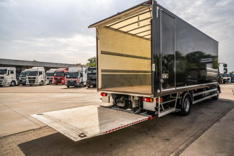 Лизинг на Renault D250 16T.- 36000 KM +DHOLLANDIA 2T. Renault D250 16T.- 36000 KM +DHOLLANDIA 2T.: снимка 6