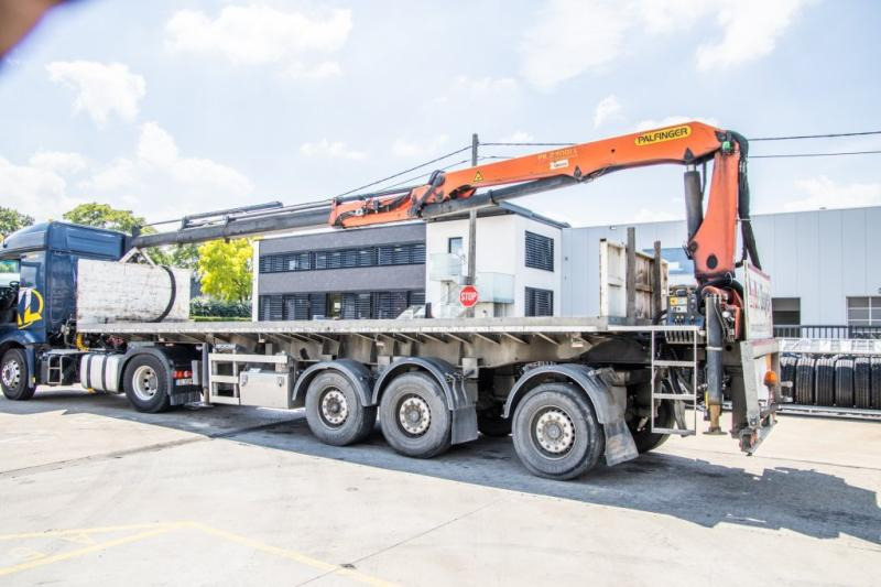 SYSTEM TRAILER CRANE/KRAN/GRUE-PALFINGER 24T/M+3EXT - Бордово полуремарке/ Платформа: снимка 3 SYSTEM TRAILER CRANE/KRAN/GRUE-PALFINGER 24T/M+3EXT - Бордово полуремарке/ Платформа: снимка 3