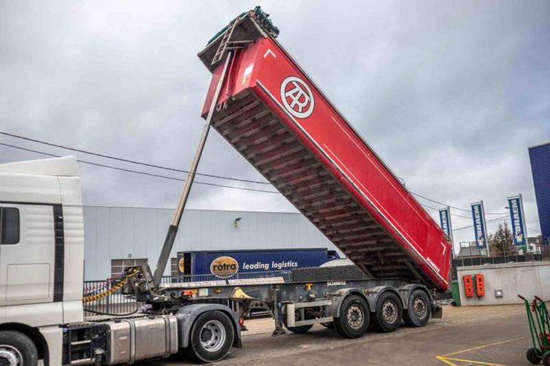 Schmitz SGF-S3- 32 M3 - Самосвал полуремарке: снимка 1 Schmitz SGF-S3- 32 M3 - Самосвал полуремарке: снимка 1