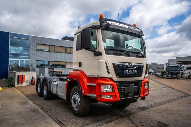 MAN TGS 33.460 BLS+BIG AXLES+KIPHYDR. - Влекач: снимка 2 MAN TGS 33.460 BLS+BIG AXLES+KIPHYDR. - Влекач: снимка 2