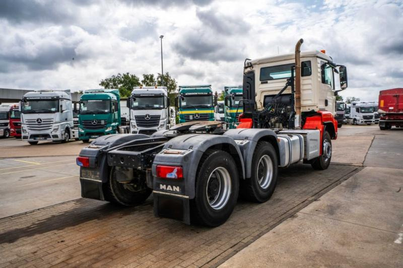 MAN TGS 33.460 BLS+BIG AXLES+KIPHYDR. - Влекач: снимка 4 MAN TGS 33.460 BLS+BIG AXLES+KIPHYDR. - Влекач: снимка 4