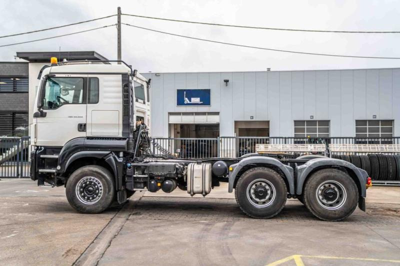 MAN TGS 33.500 BLS+BIG AXLES+KIPHYDR. - Влекач: снимка 2 MAN TGS 33.500 BLS+BIG AXLES+KIPHYDR. - Влекач: снимка 2
