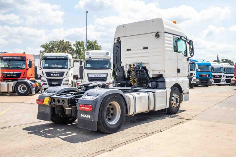 MAN TGX 18.460 XLX BLS+ INTARDER - Влекач: снимка 3 MAN TGX 18.460 XLX BLS+ INTARDER - Влекач: снимка 3