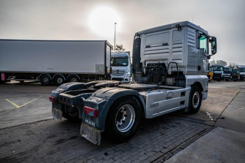 MAN TGX 18.540 XL BLS - 4X4H + KIPHYDR. - Влекач: снимка 4 MAN TGX 18.540 XL BLS - 4X4H + KIPHYDR. - Влекач: снимка 4