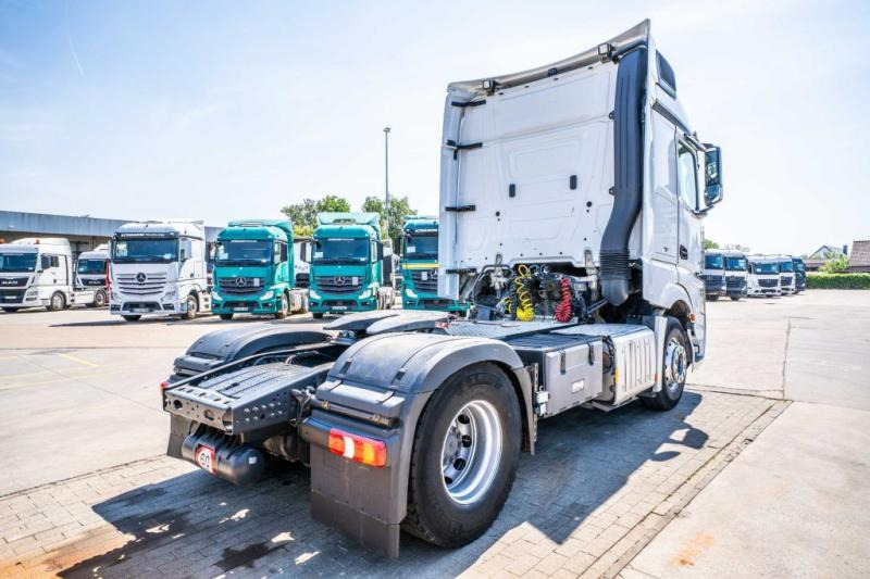 Mercedes ACTROS 1845 LS - Влекач: снимка 4 Mercedes ACTROS 1845 LS - Влекач: снимка 4
