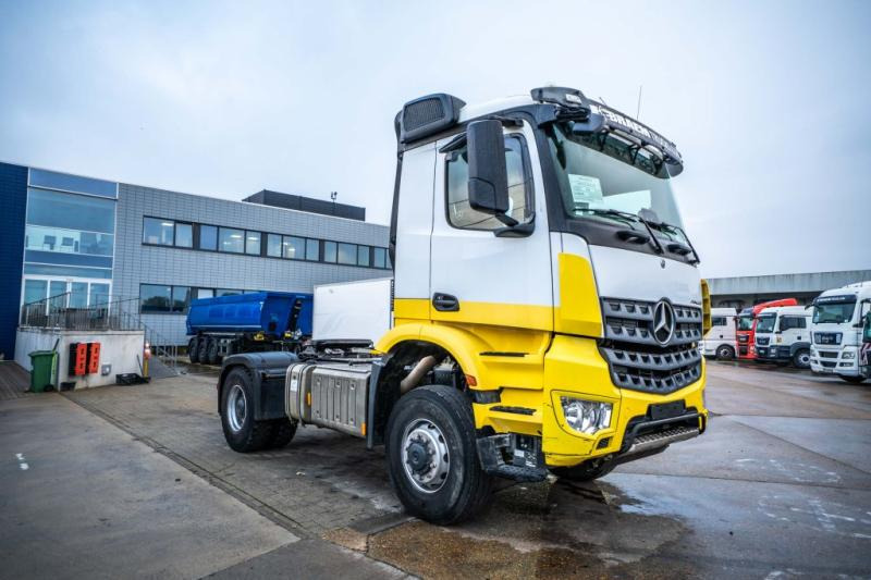 Mercedes AROCS 2045 AS (cardan) - Влекач: снимка 2 Mercedes AROCS 2045 AS (cardan) - Влекач: снимка 2