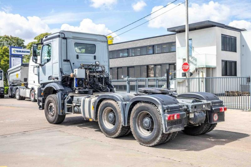 Mercedes AROCS 2648 LS - 6x4 - Влекач: снимка 4 Mercedes AROCS 2648 LS - 6x4 - Влекач: снимка 4