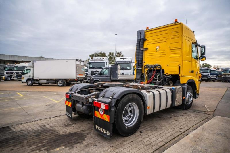 Volvo FH 400 -E5 +KIPHYDR. - Влекач: снимка 4 Volvo FH 400 -E5 +KIPHYDR. - Влекач: снимка 4