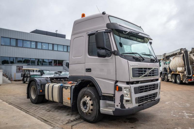 Volvo FM(FH) 420 GLOBE+KIPHYDR. - Влекач: снимка 2 Volvo FM(FH) 420 GLOBE+KIPHYDR. - Влекач: снимка 2