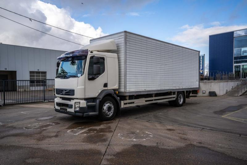 Volvo FL 260 (19t) +DHOLLANDIA 2T. - Камион фургон: снимка 1 Volvo FL 260 (19t) +DHOLLANDIA 2T. - Камион фургон: снимка 1