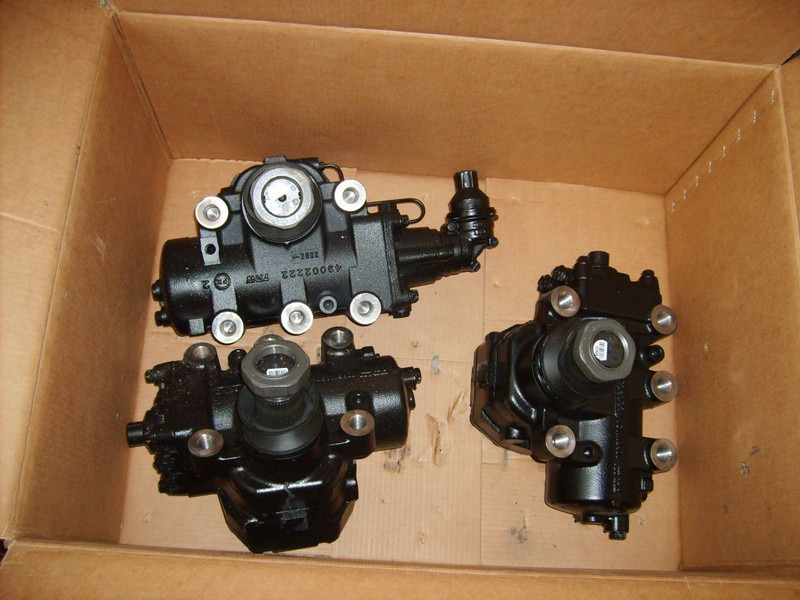 Ginaf 1444717/1351591/1363004/OG00026926/OG000090545/0000083506 - Кормилна кутия за Камион: снимка 1 Ginaf 1444717/1351591/1363004/OG00026926/OG000090545/0000083506 - Кормилна кутия за Камион: снимка 1