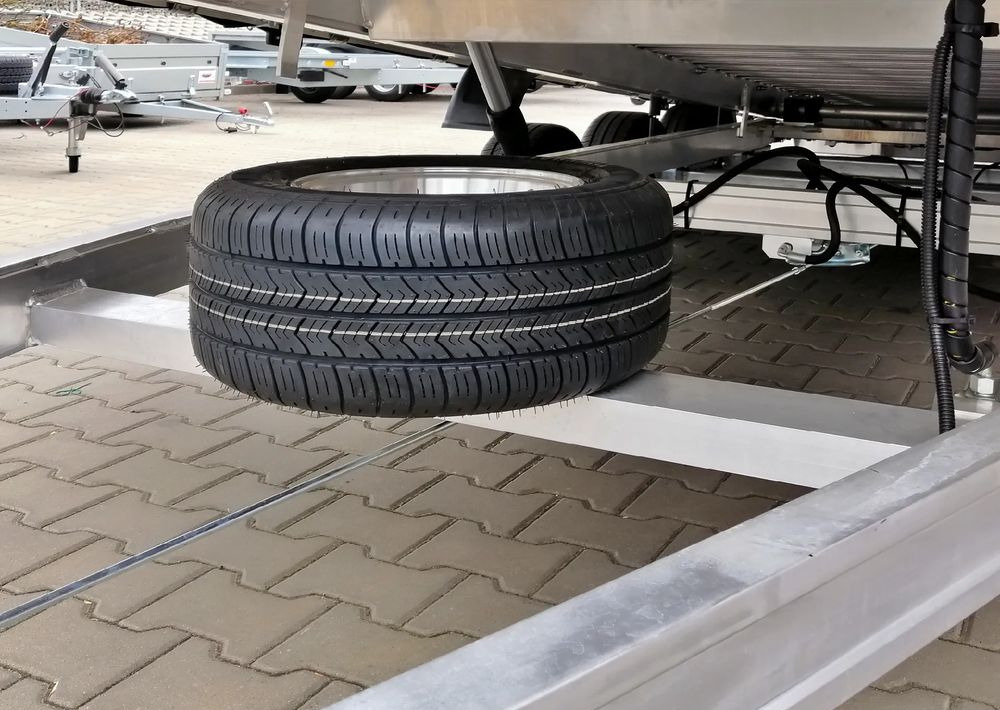 Лизинг на  Besttrailers Silverstone Besttrailers Silverstone: снимка 10