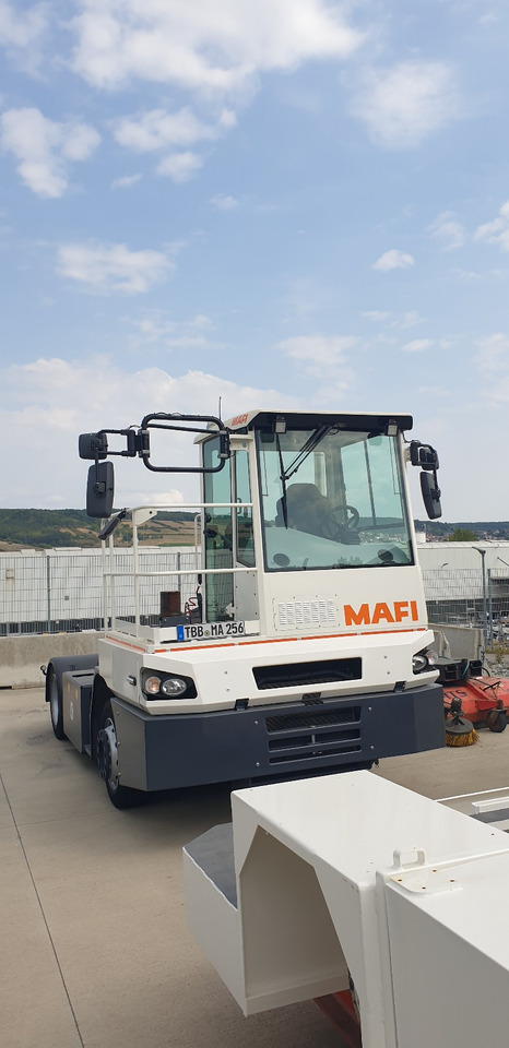 MAFI T230 - Терминален влекач: снимка 2 MAFI T230 - Терминален влекач: снимка 2