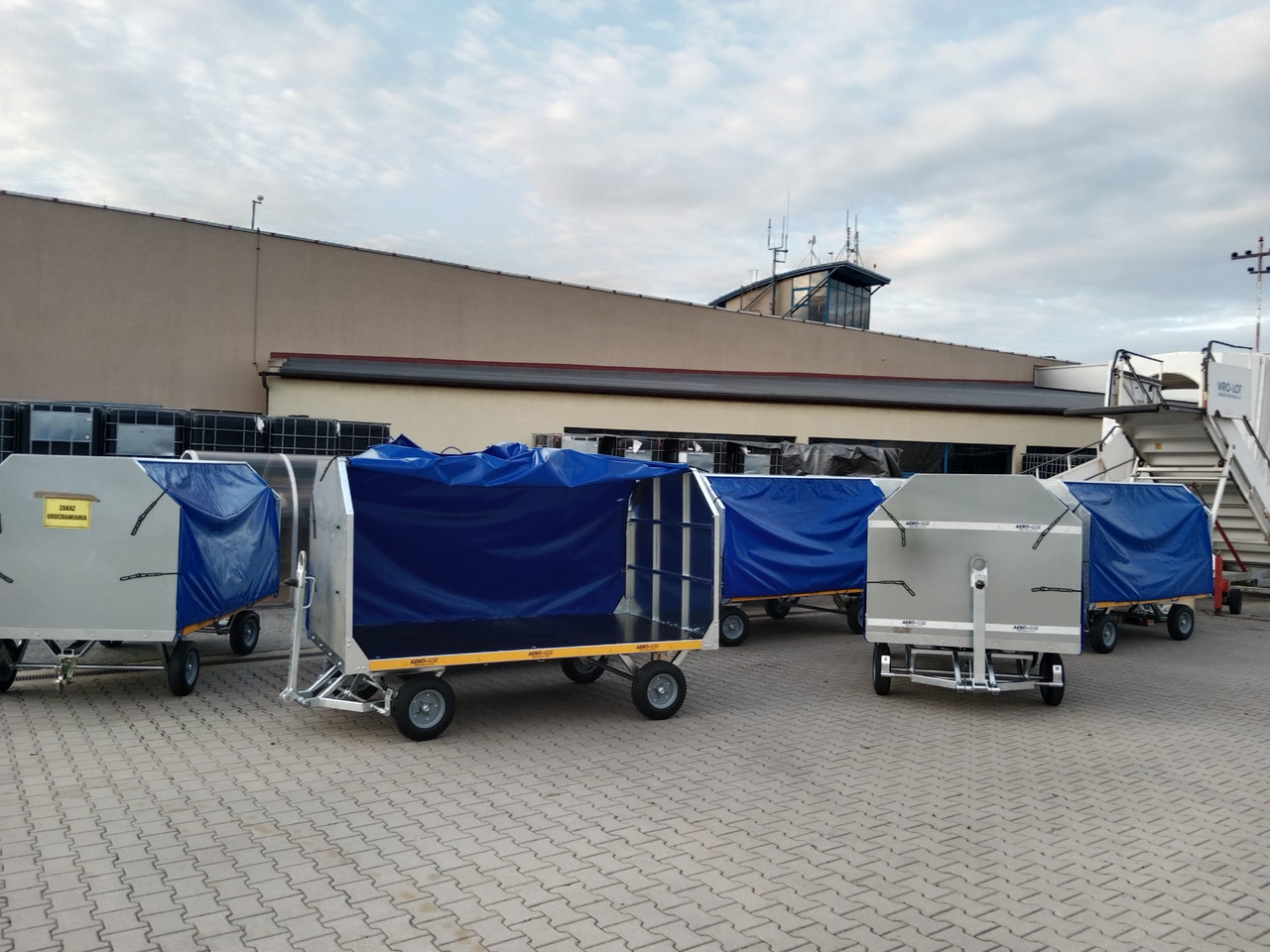 AERO-GSE BAGGAGE CART BC-ZW30-D2400 - Техника за наземно обслужване: снимка 2 AERO-GSE BAGGAGE CART BC-ZW30-D2400 - Техника за наземно обслужване: снимка 2