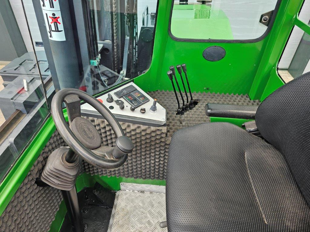 Ричтрак с движение в 4 посоки Combilift C14000H: снимка 7