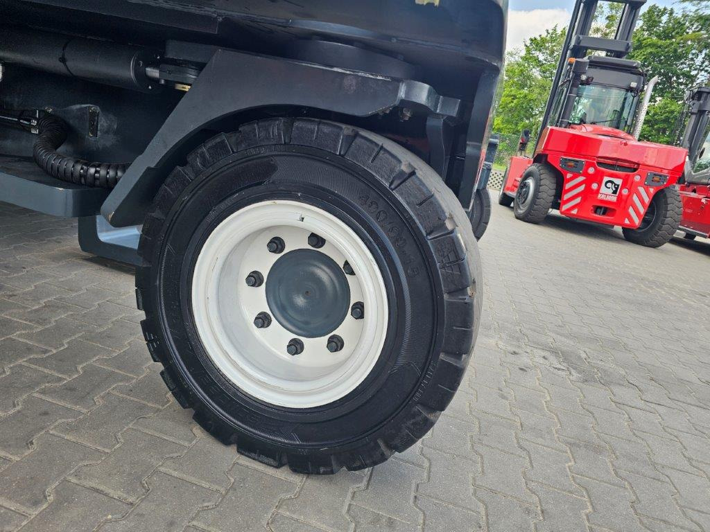 Ричтрак с движение в 4 посоки Combilift C14000H: снимка 9