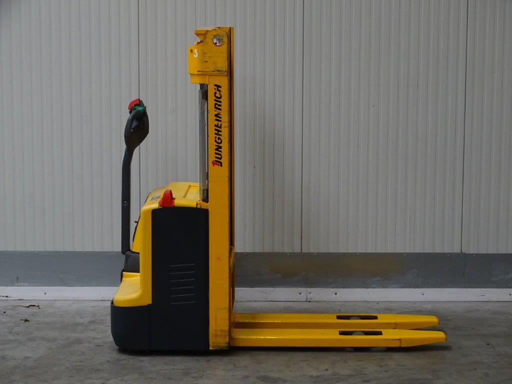 Jungheinrich EJC110 - NEU BATTERIE - Стакер: снимка 3 Jungheinrich EJC110 - NEU BATTERIE - Стакер: снимка 3