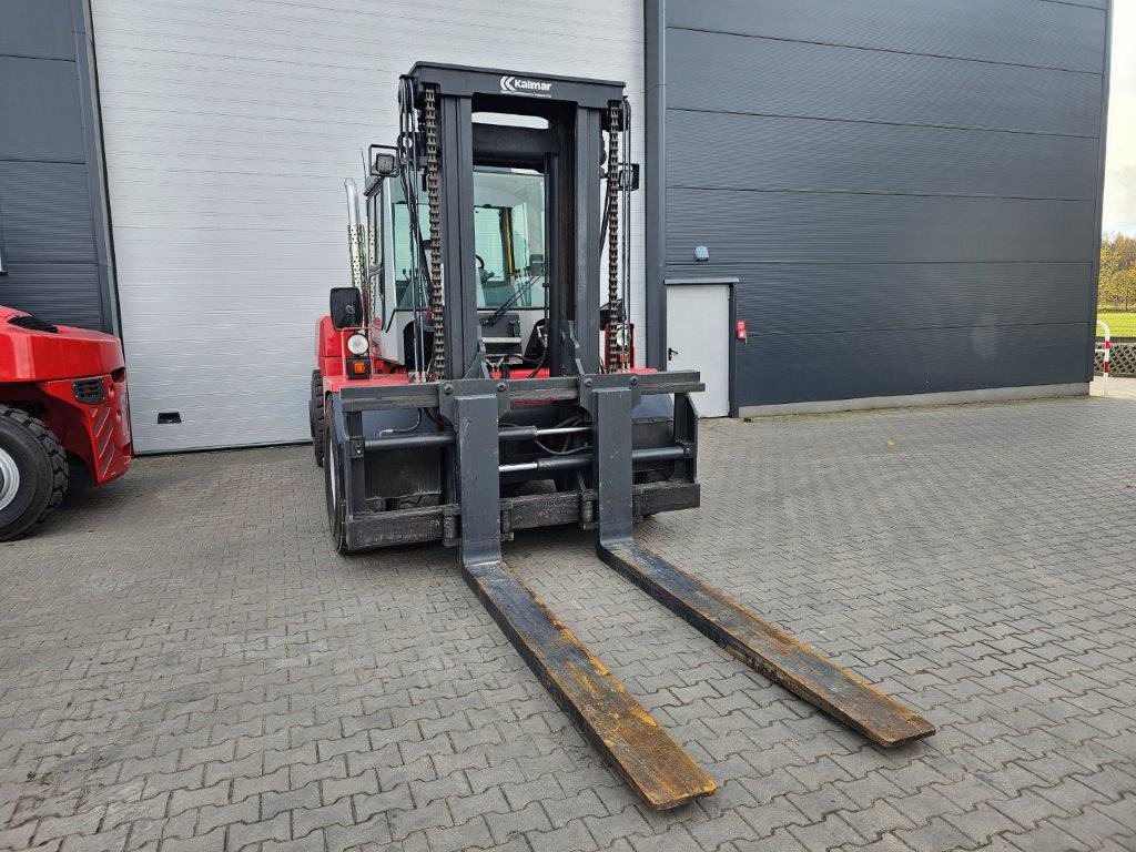 Kalmar DCE150-12 - Дизелов мотокар: снимка 3 Kalmar DCE150-12 - Дизелов мотокар: снимка 3