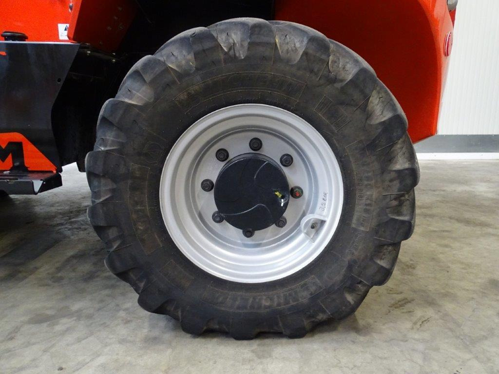 Manitou M50-4D - TRIPLEX- 4x4 - Мотокар с висока проходимост: снимка 2 Manitou M50-4D - TRIPLEX- 4x4 - Мотокар с висока проходимост: снимка 2