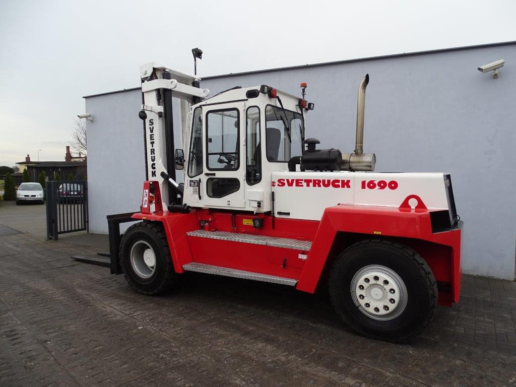 Svetruck 1690 - Дизелов мотокар: снимка 1 Svetruck 1690 - Дизелов мотокар: снимка 1