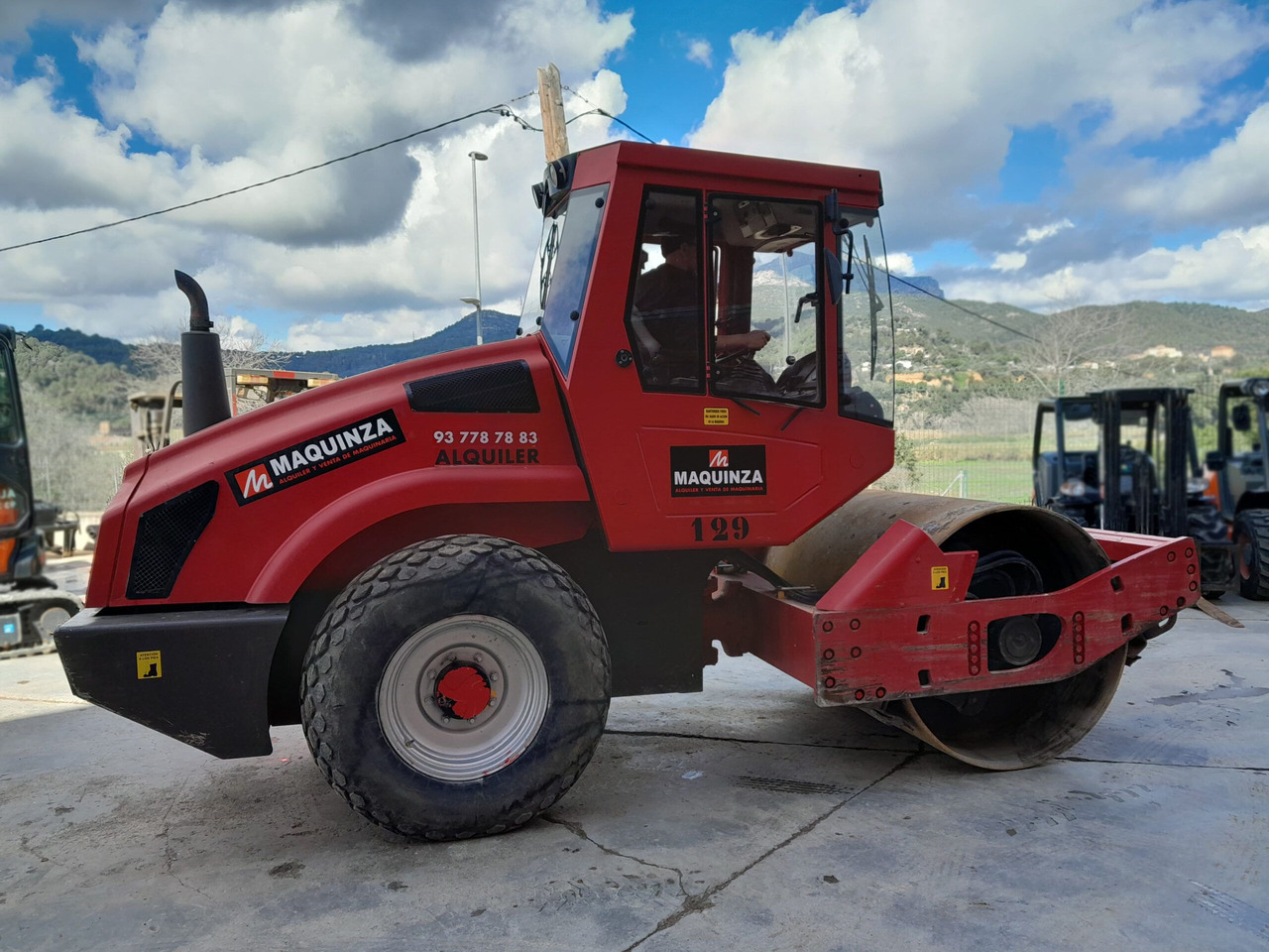 BOMAG BW177D4 - Компактор: снимка 1 BOMAG BW177D4 - Компактор: снимка 1