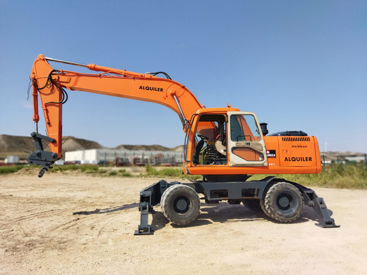 DAEWOO 210 W-V M4E (LOC) - Колесен багер: снимка 3 DAEWOO 210 W-V M4E (LOC) - Колесен багер: снимка 3