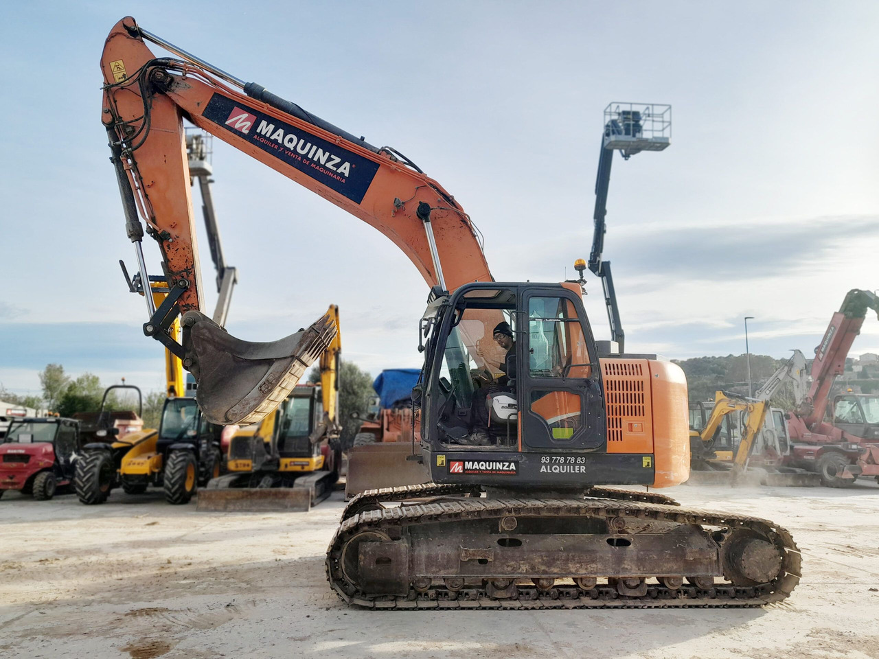 DOOSAN DX235LCR - Верижен багер: снимка 1 DOOSAN DX235LCR - Верижен багер: снимка 1