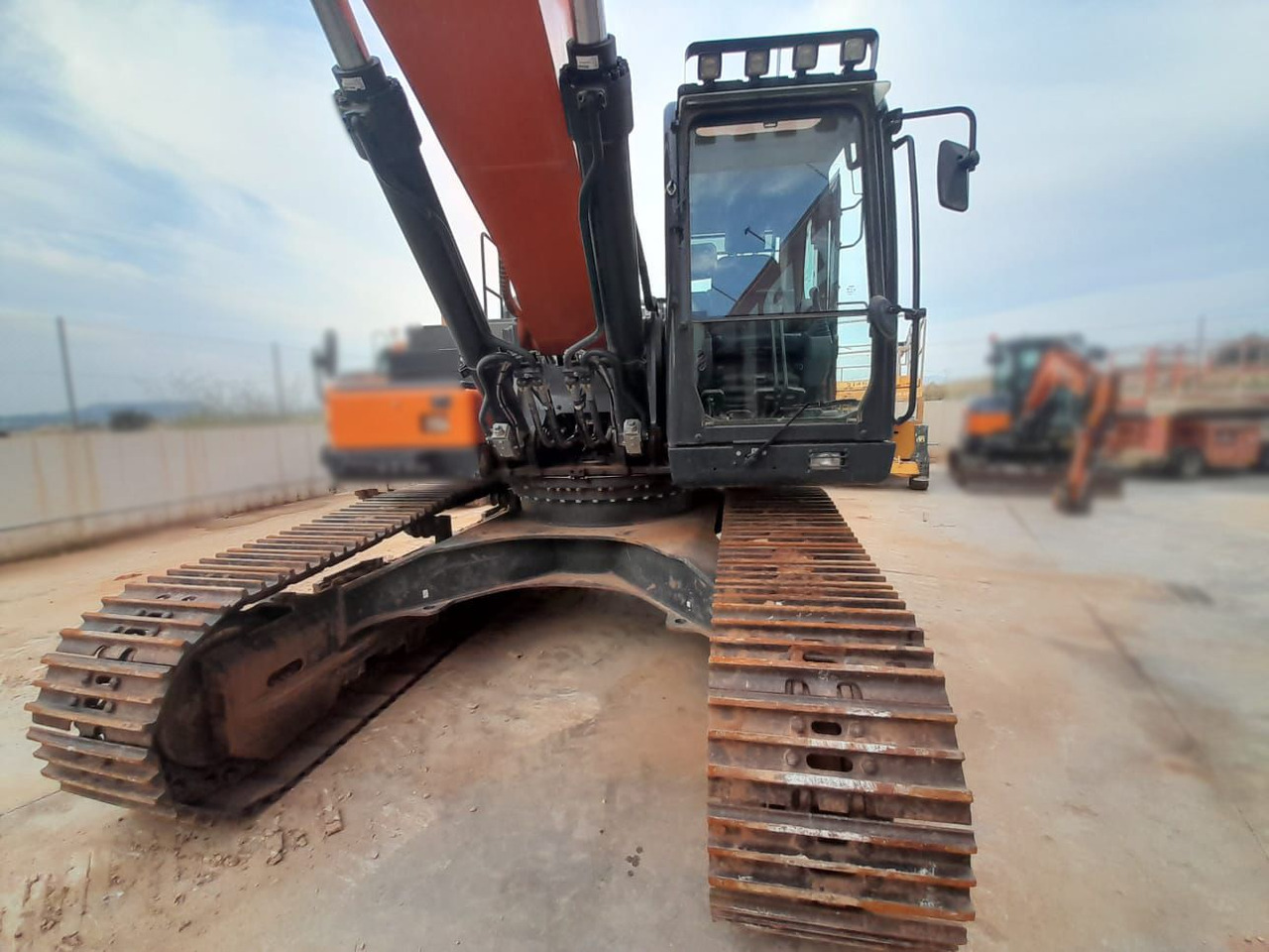 DOOSAN DX350LC-7 - Верижен багер: снимка 3 DOOSAN DX350LC-7 - Верижен багер: снимка 3