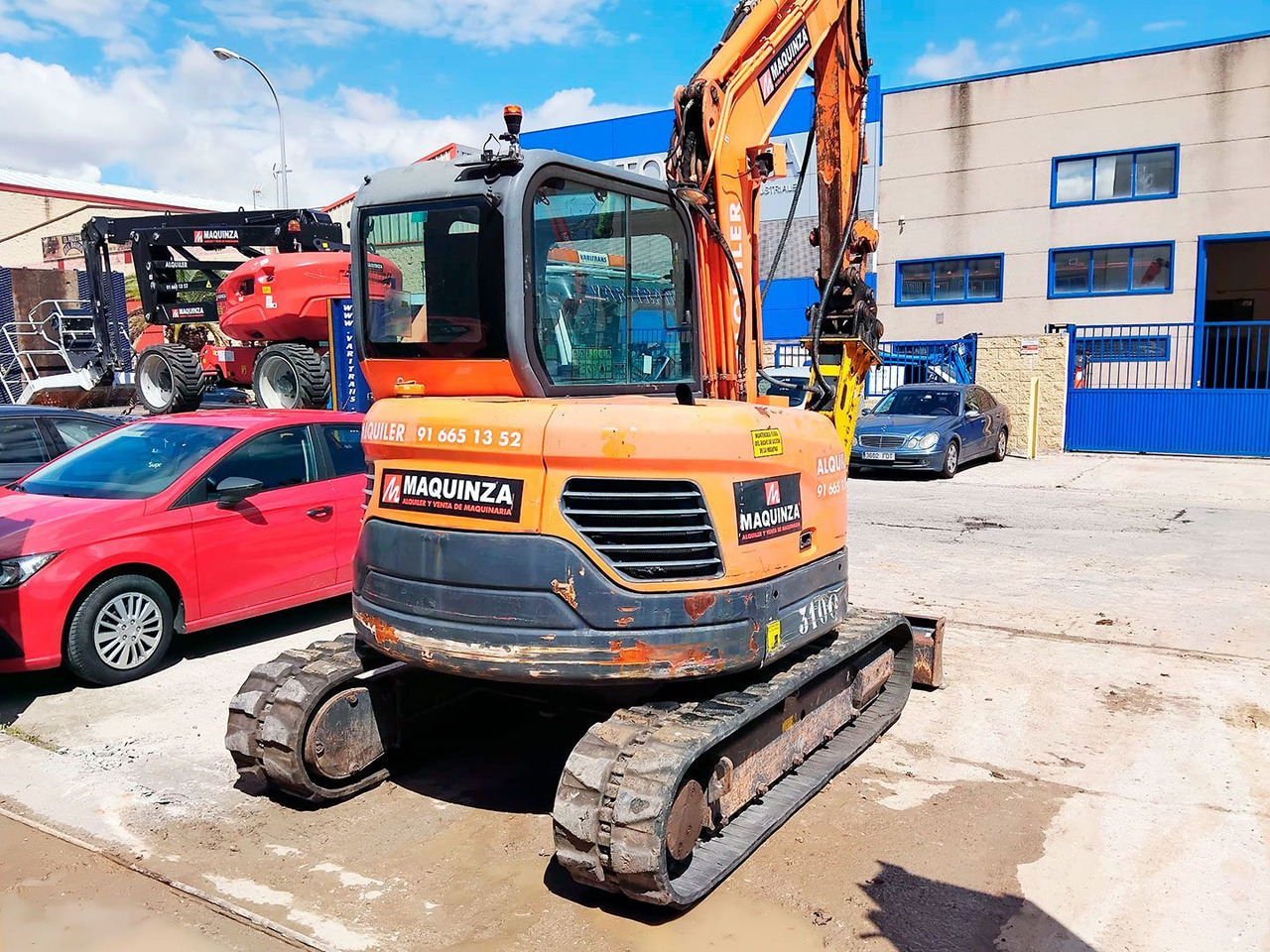 DOOSAN DX62R-3 - Мини багер: снимка 2 DOOSAN DX62R-3 - Мини багер: снимка 2