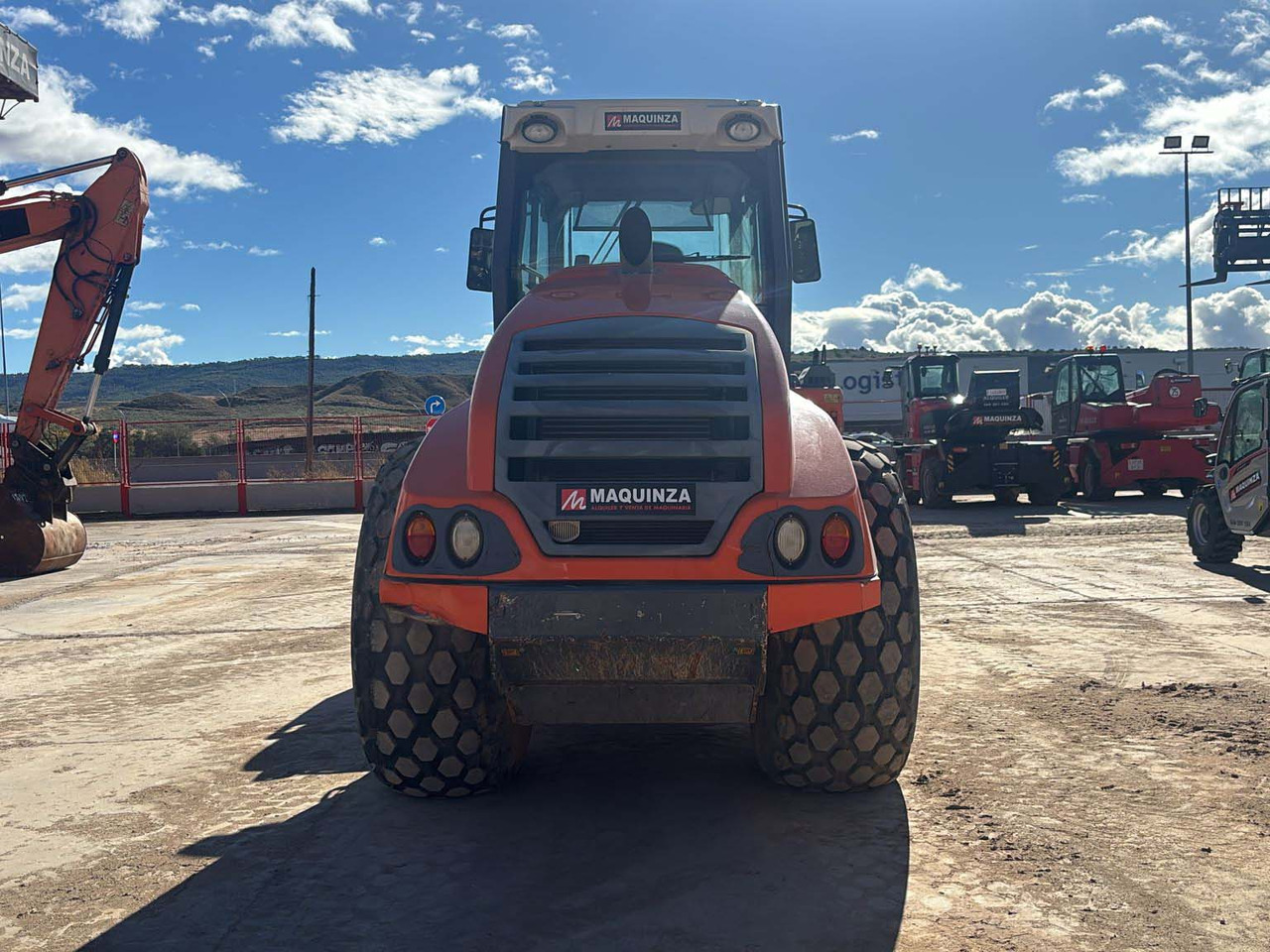 HAMM H11i - Компактор: снимка 4 HAMM H11i - Компактор: снимка 4