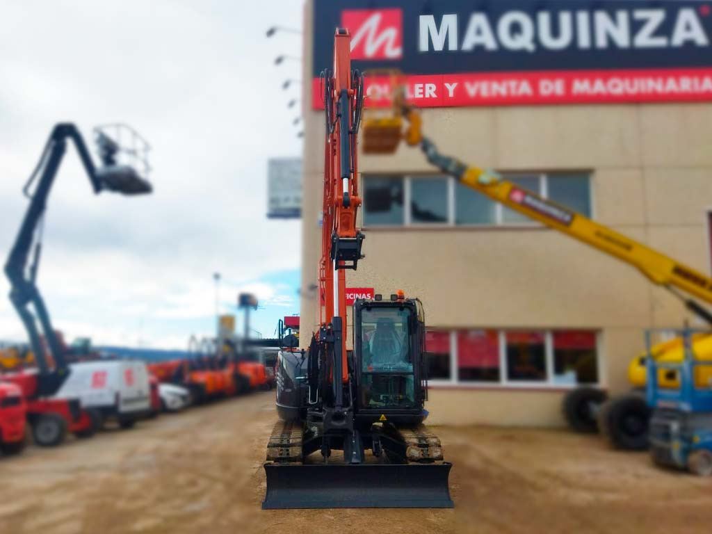 HITACHI ZX85USB-6 - Мини багер: снимка 3 HITACHI ZX85USB-6 - Мини багер: снимка 3