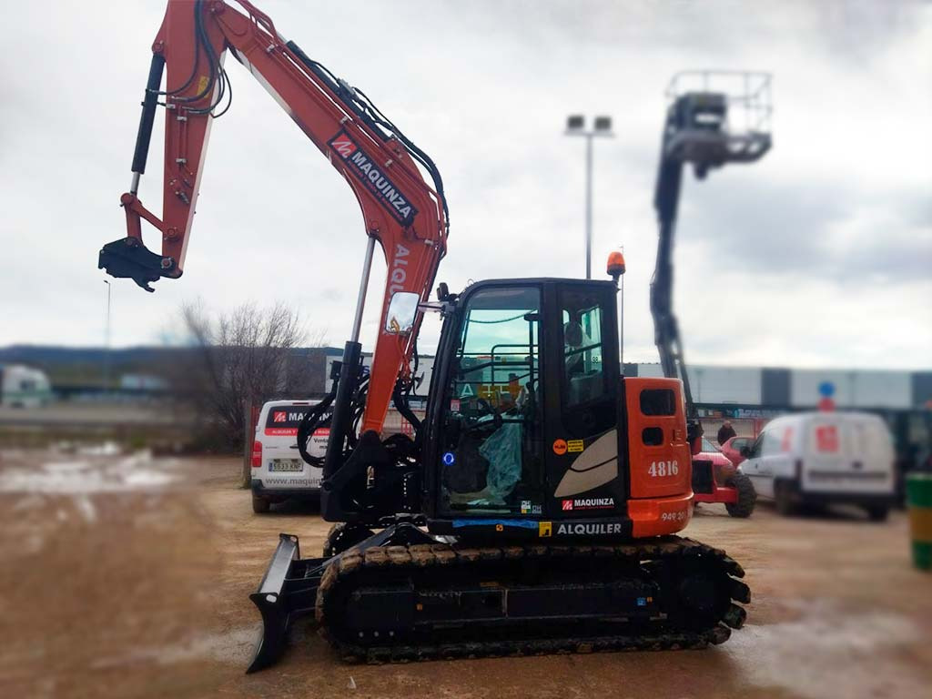 HITACHI ZX85USB-6 - Мини багер: снимка 5 HITACHI ZX85USB-6 - Мини багер: снимка 5