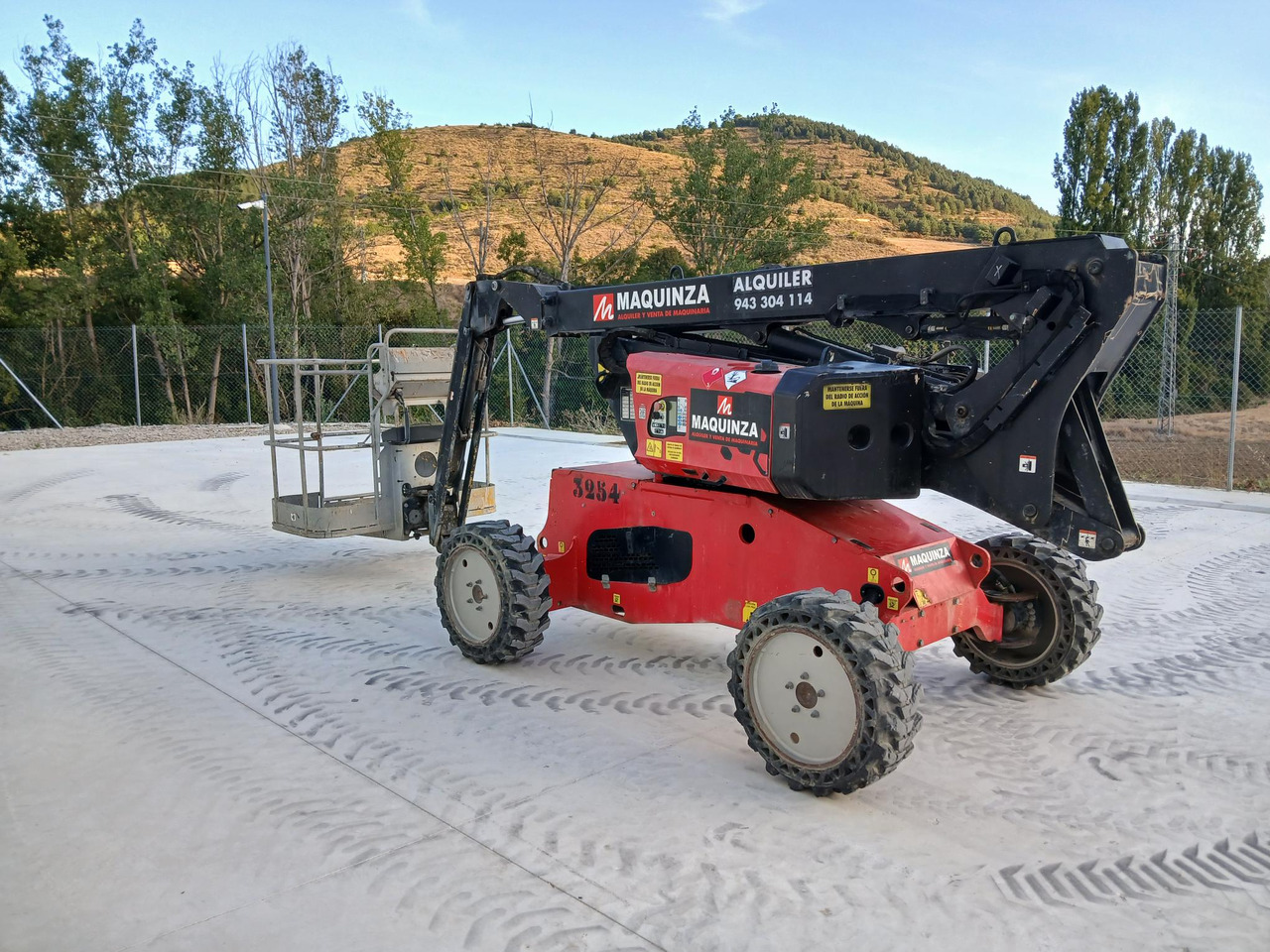MANITOU MAN GO 12 - Артикулираща платформа: снимка 2 MANITOU MAN GO 12 - Артикулираща платформа: снимка 2