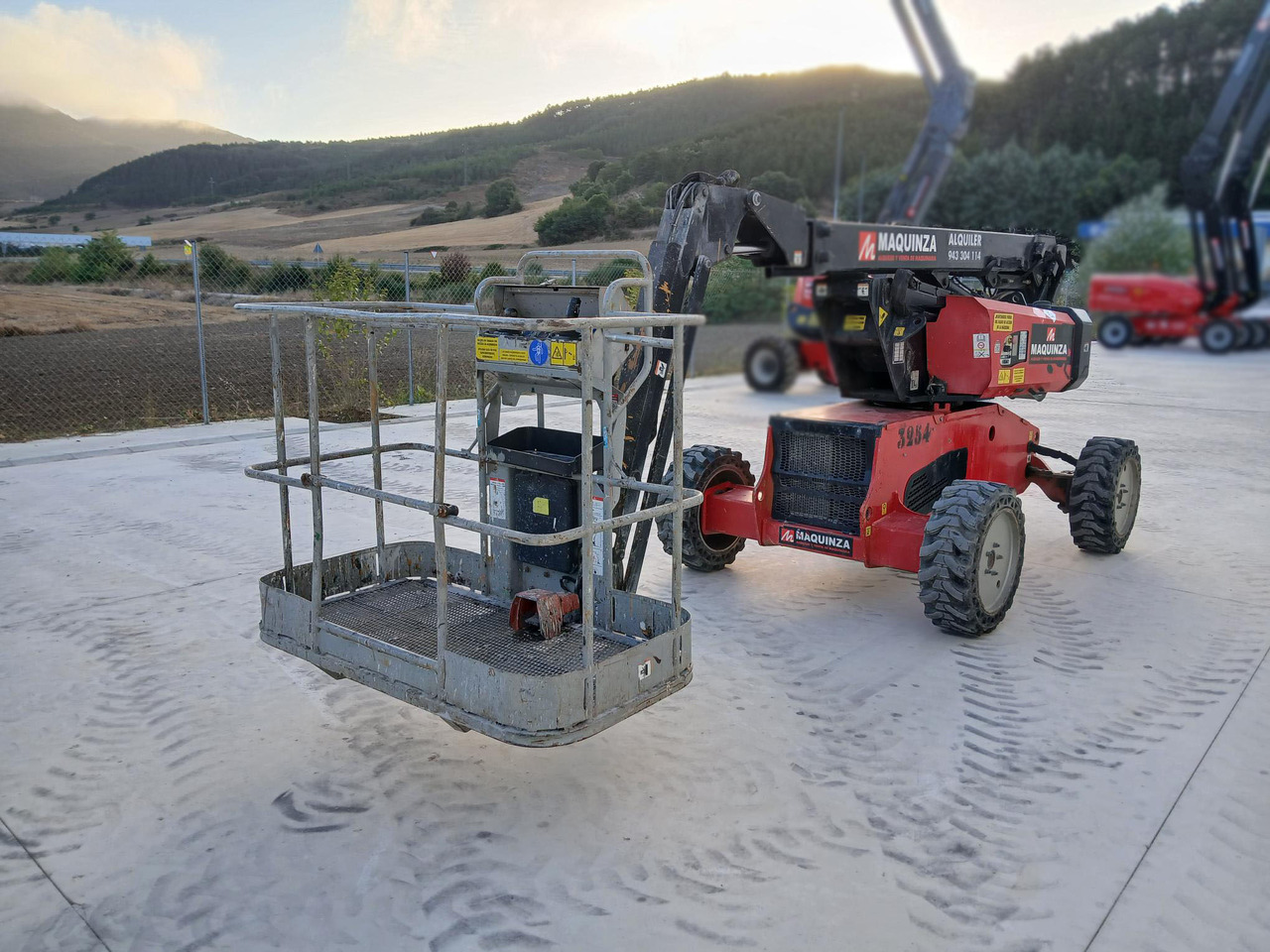 MANITOU MAN GO 12 - Артикулираща платформа: снимка 3 MANITOU MAN GO 12 - Артикулираща платформа: снимка 3