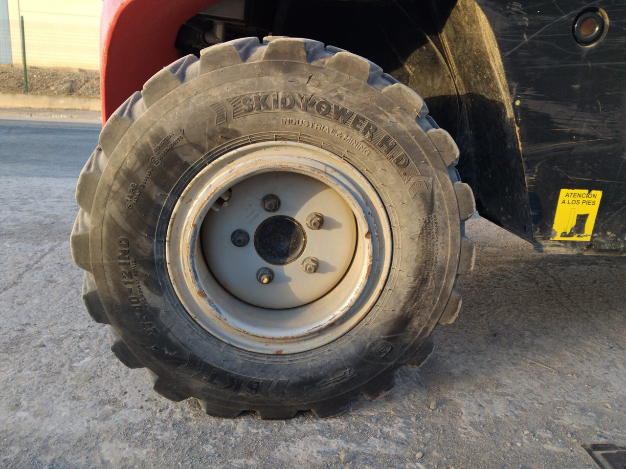 Дизелов мотокар MANITOU MC18.4 D: снимка 11