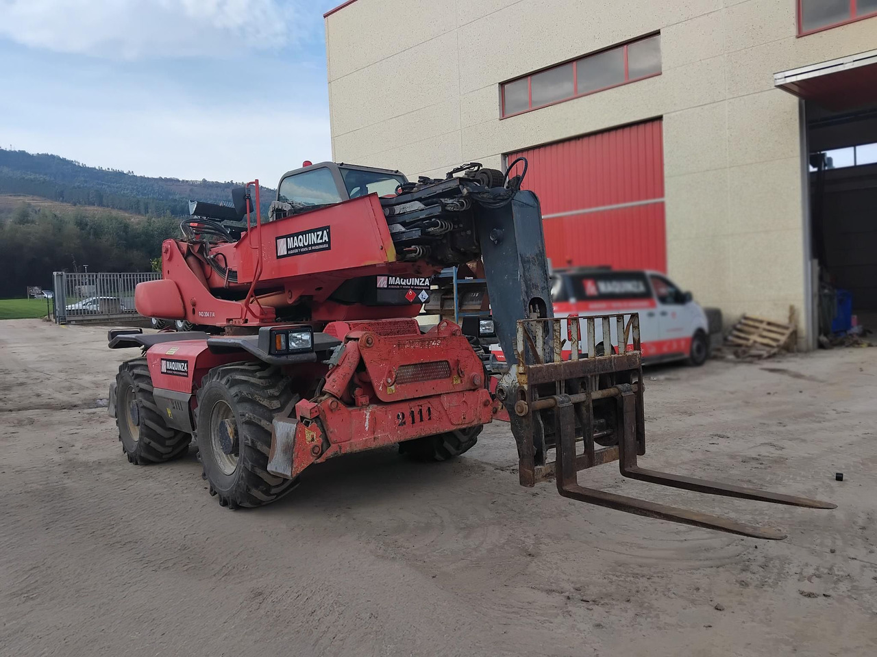 MANITOU MRT1742 - Телескопичен товарач: снимка 5 MANITOU MRT1742 - Телескопичен товарач: снимка 5