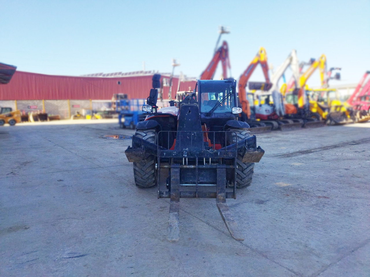 Телескопичен товарач MANITOU MT1335 EASY: снимка 8