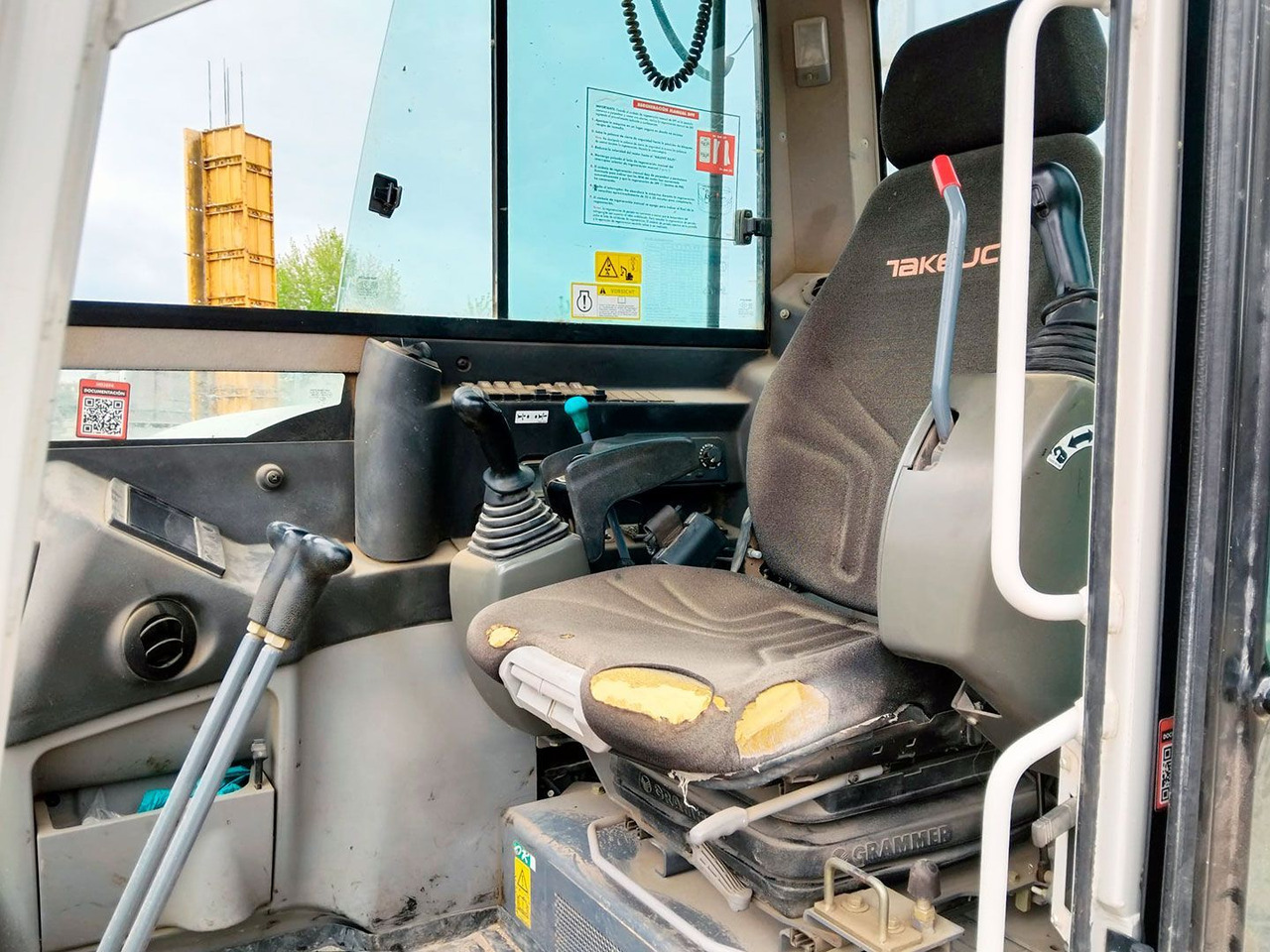 TAKEUCHI TB290 EASY - Мини багер: снимка 5 TAKEUCHI TB290 EASY - Мини багер: снимка 5