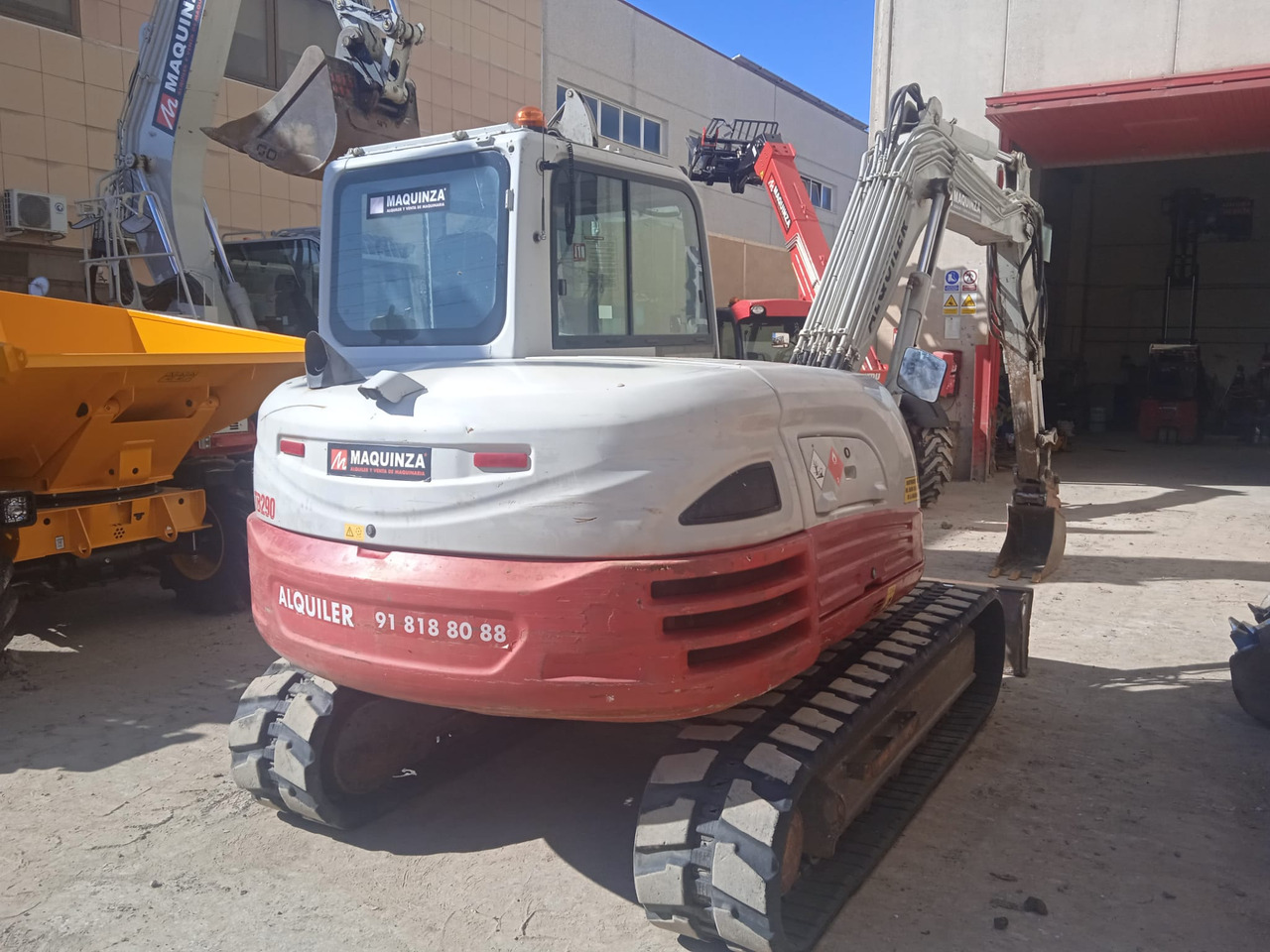 Мини багер TAKEUCHI TB290: снимка 6