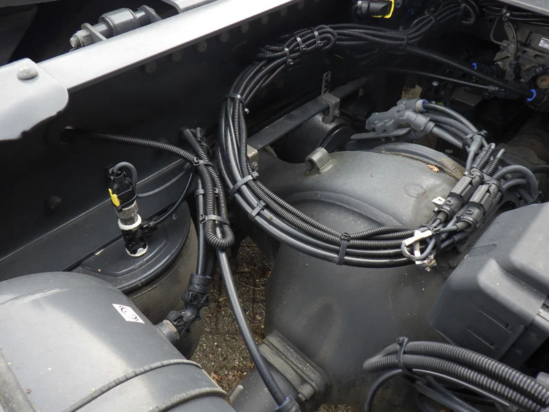 Влекач Scania S410 Standard /Retarder / Euro 6: снимка 17