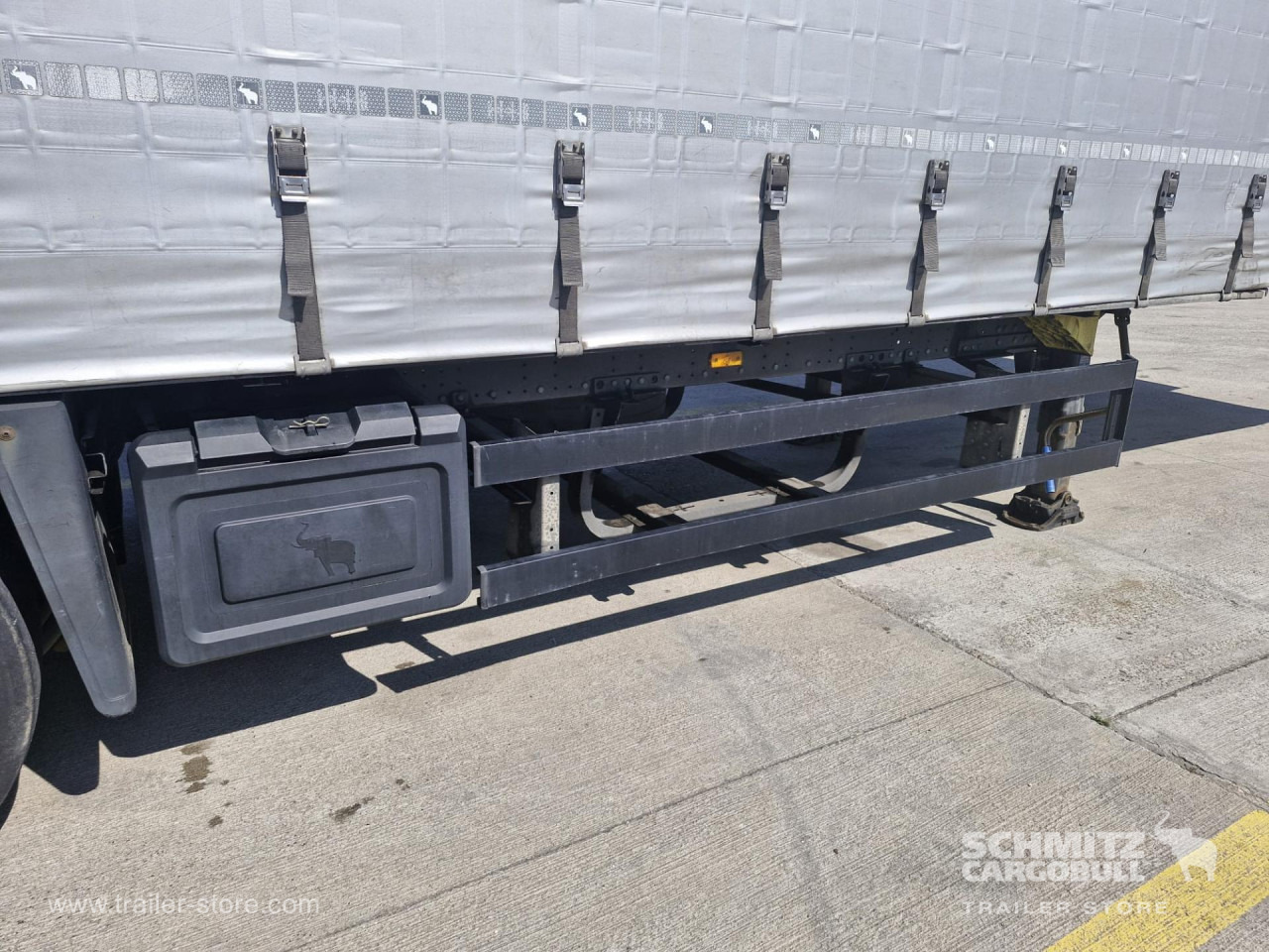 SCHMITZ Curtainsider Mega - Брезентово полуремарке: снимка 2 SCHMITZ Curtainsider Mega - Брезентово полуремарке: снимка 2