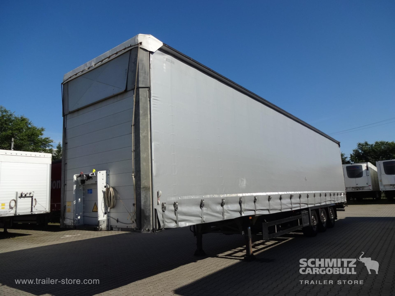 SCHMITZ Curtainsider Mega - Брезентово полуремарке: снимка 1 SCHMITZ Curtainsider Mega - Брезентово полуремарке: снимка 1