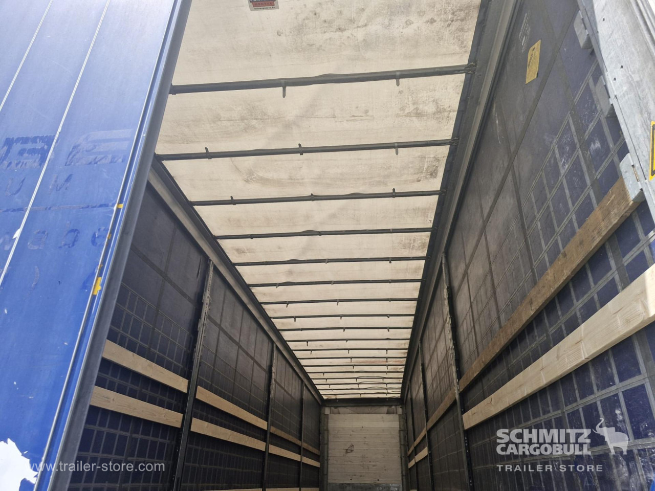 SCHMITZ Curtainsider Varios - Брезентово полуремарке: снимка 3 SCHMITZ Curtainsider Varios - Брезентово полуремарке: снимка 3