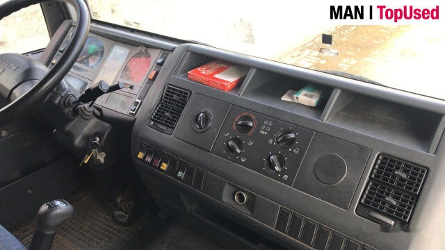 Влекач MAN LE 18.280 4X2 LL: снимка 10